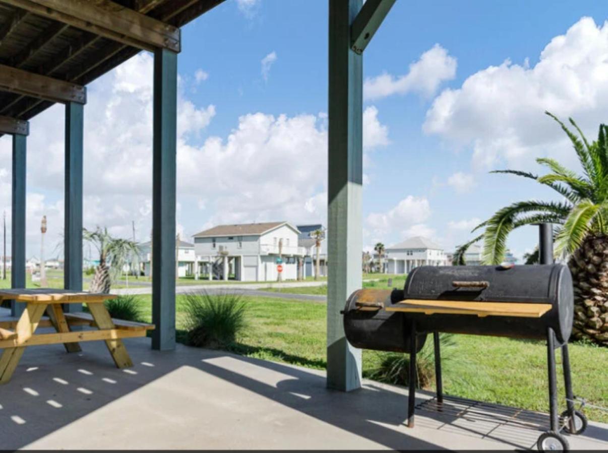 Fancy Nancy 2 Min Walk To Beach, Lyft, Pet-Friendly Bolivar Peninsula Kültér fotó