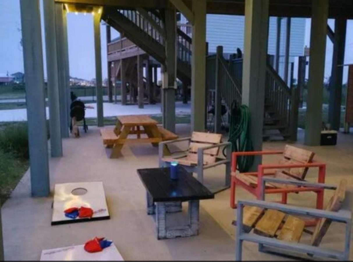 Fancy Nancy 2 Min Walk To Beach, Lyft, Pet-Friendly Bolivar Peninsula Kültér fotó