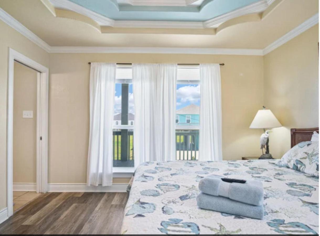 Fancy Nancy 2 Min Walk To Beach, Lyft, Pet-Friendly Bolivar Peninsula Kültér fotó
